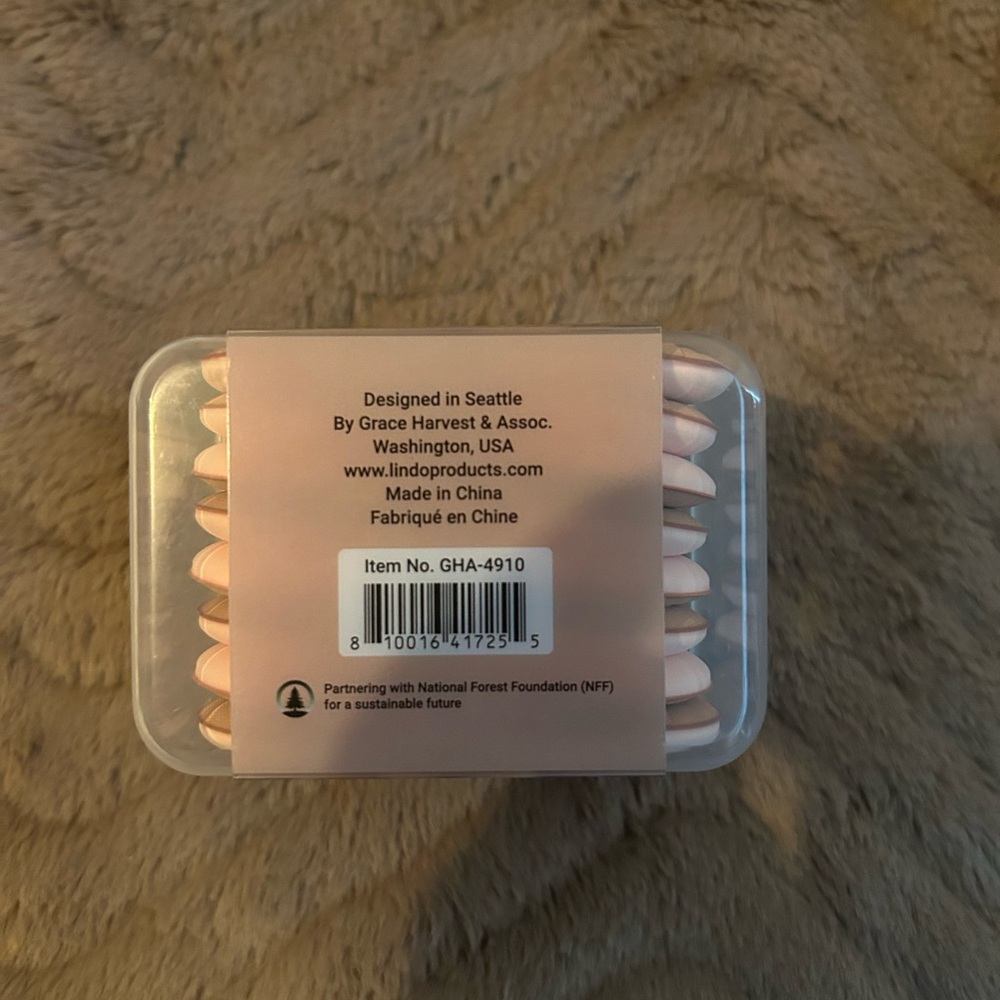 Makeup Sponges- finger puffs - Picture 3 of 3
